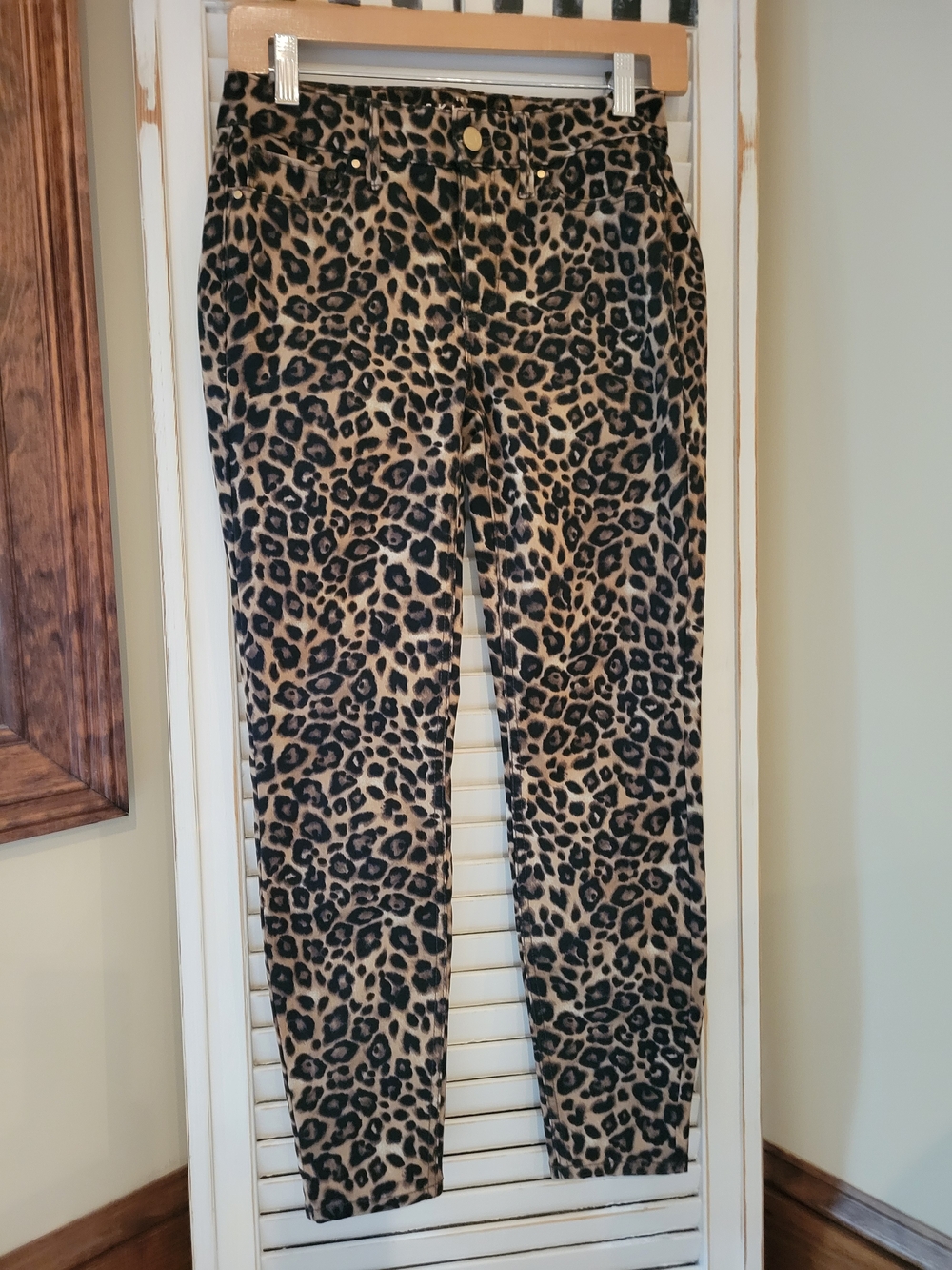 White House Black Market Leopard Print